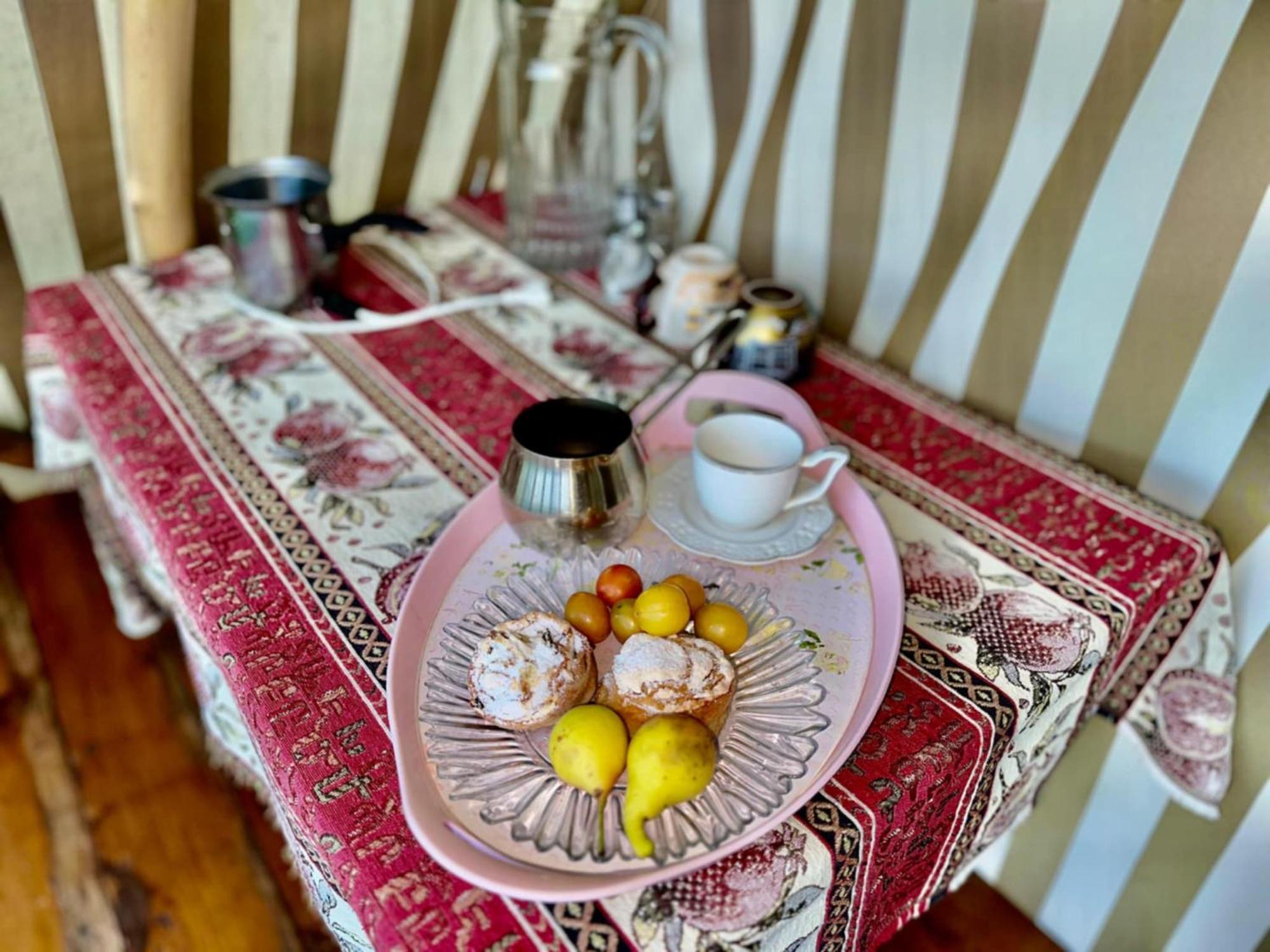 Amoj B&B And Guest House Alaverdi Ngoại thất bức ảnh